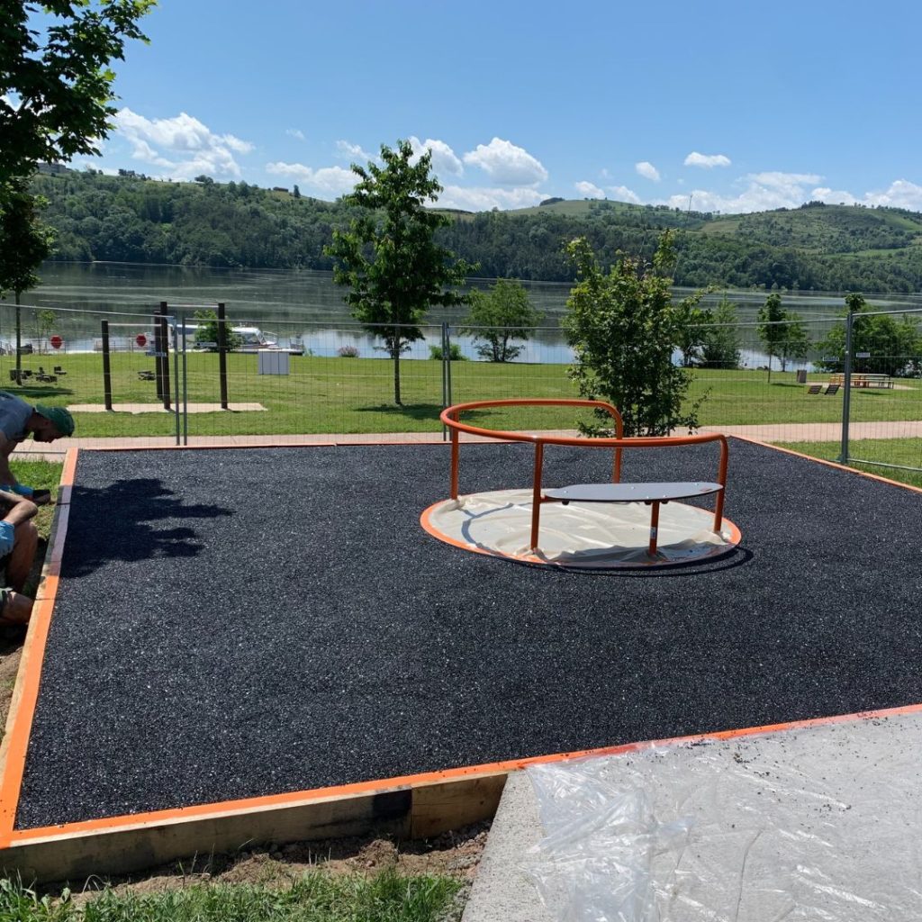 Jeu inclusif Villerest 2